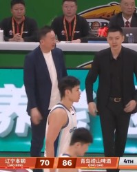 开云中国官网-轰33分还是惨败！硬汉也止不住落泪，粤迷评论区落井下石，太讽刺